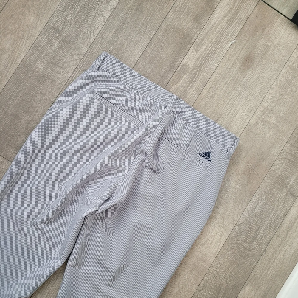 Adidas Mens Golf Pants Thin Pinstripe Size 32 X 30 Gray White